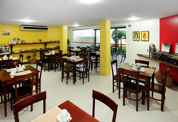 Oyo Alto Da Praia Hotel, 아라카주 외부 사진